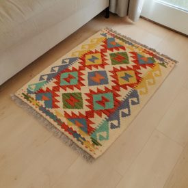   Autentikus Kilim szőnyeg 63x83 kézi szövésű etnikai Kilim