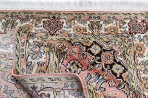Időtálló luxus a mindennapokban: a perzsa selyem szőnyegek töretlen népszerűsége